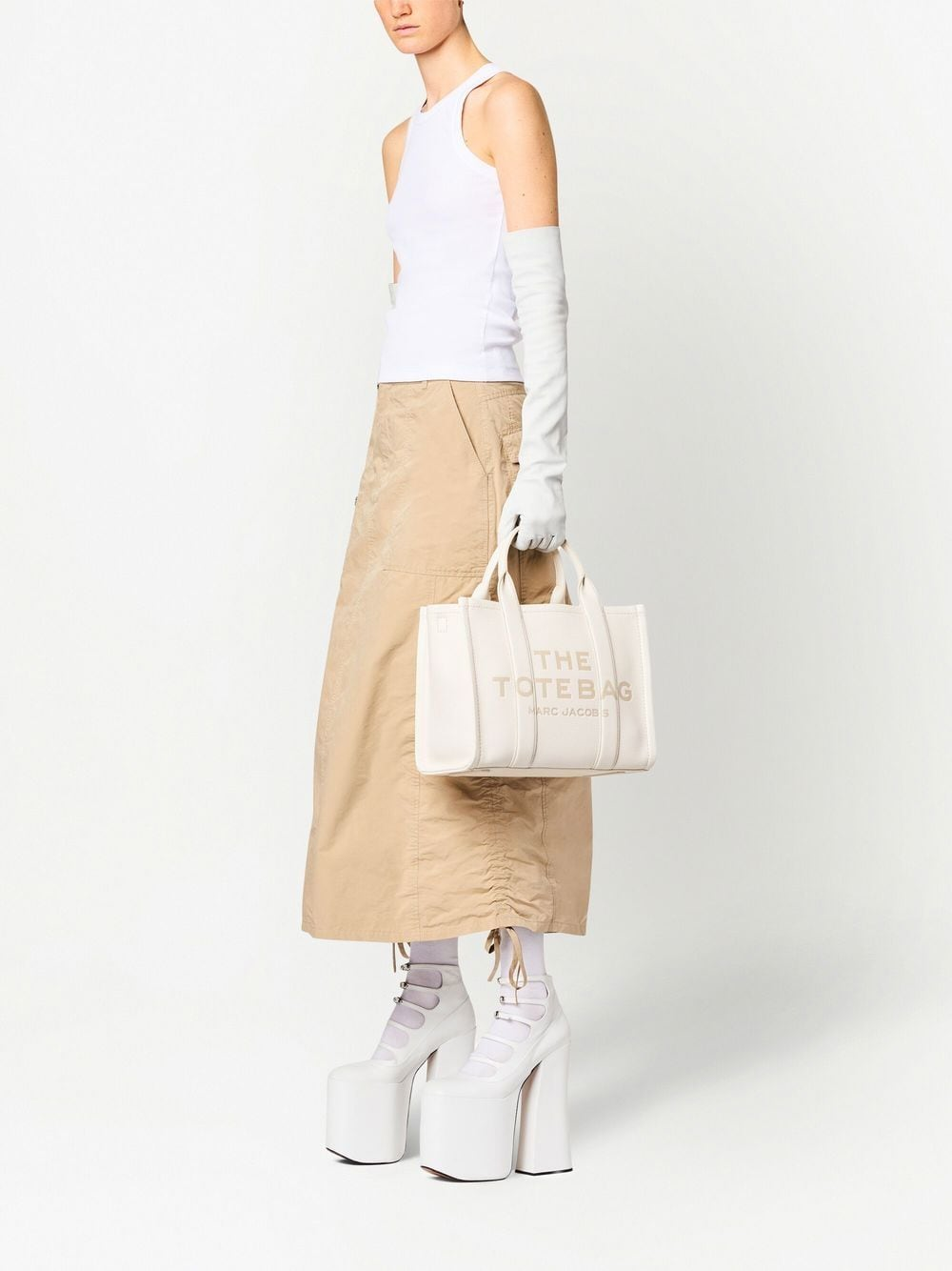 The Leather Medium Tote bag-51
