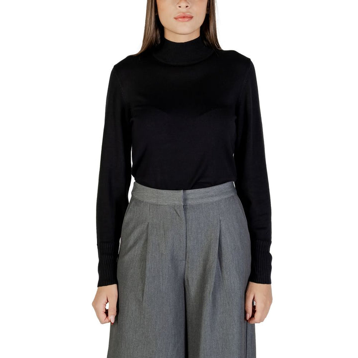 ICHI Black Viscose Turtleneck