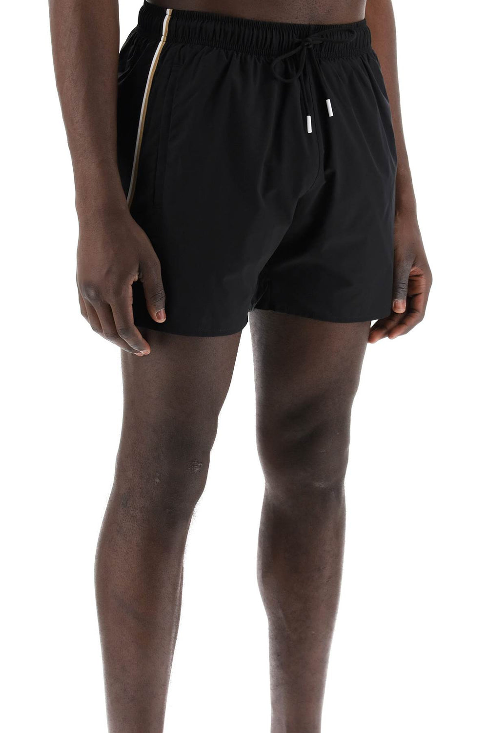 "seaside bermuda shorts with tr-1