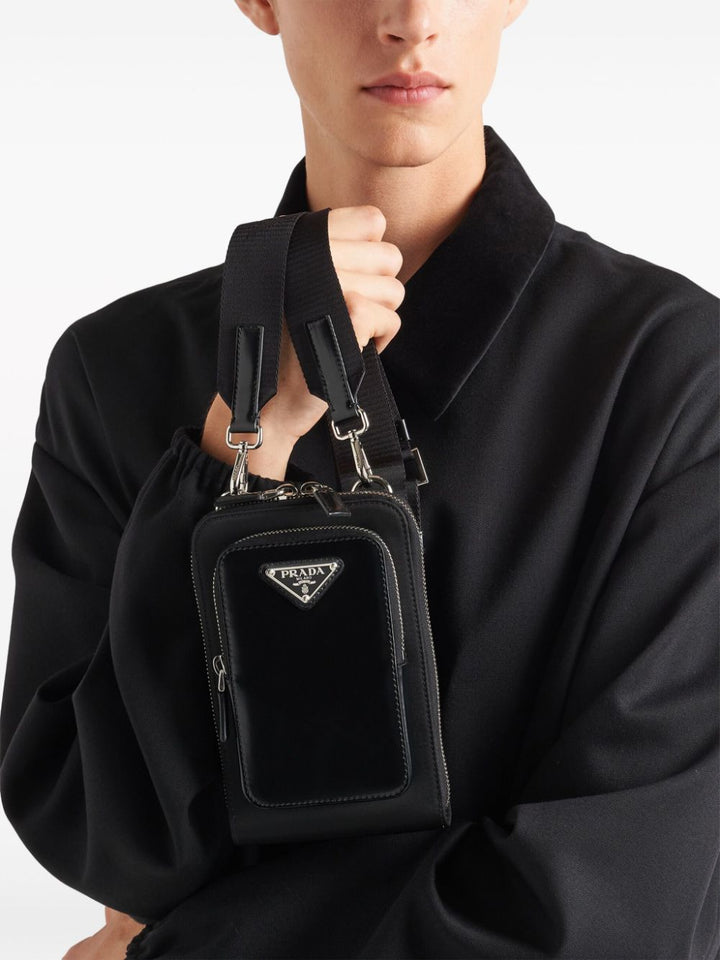 triangle-logo panelled smartphone case-1