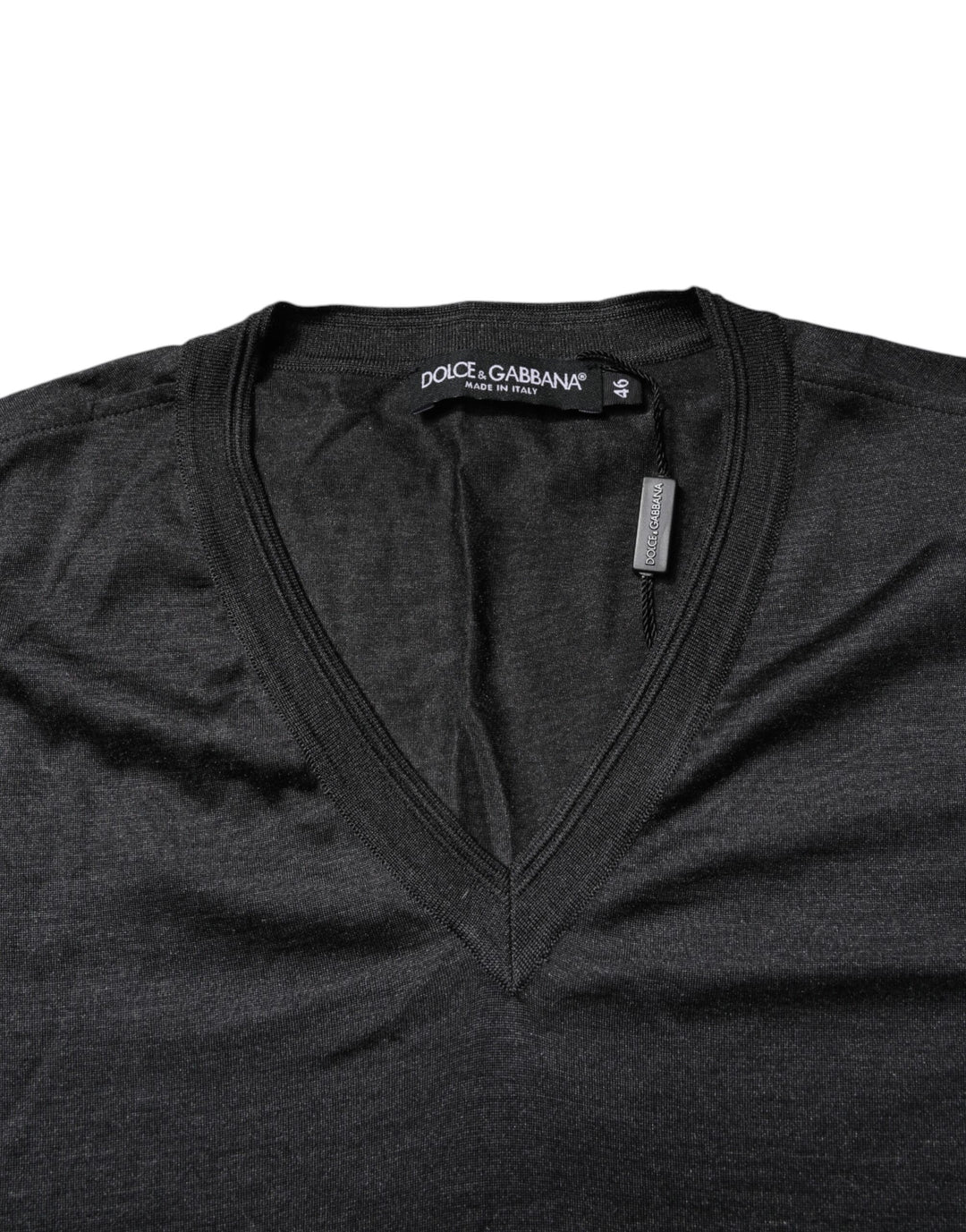 Dark Gray Silk V-neck Short Sleeves T-shirt