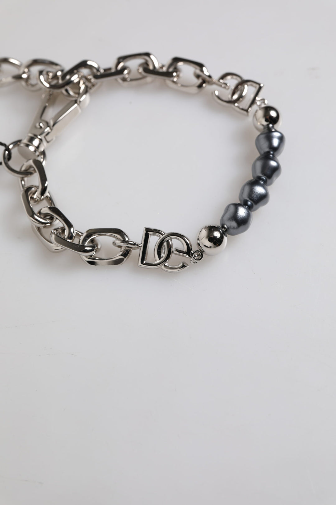Silver Tone Chain Lobster Clasp Logo Gray Pearls Bracelet