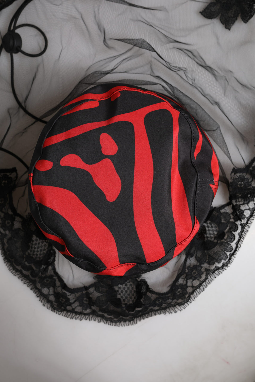 Black Red Stripes Lace Tulle Bucket Hat