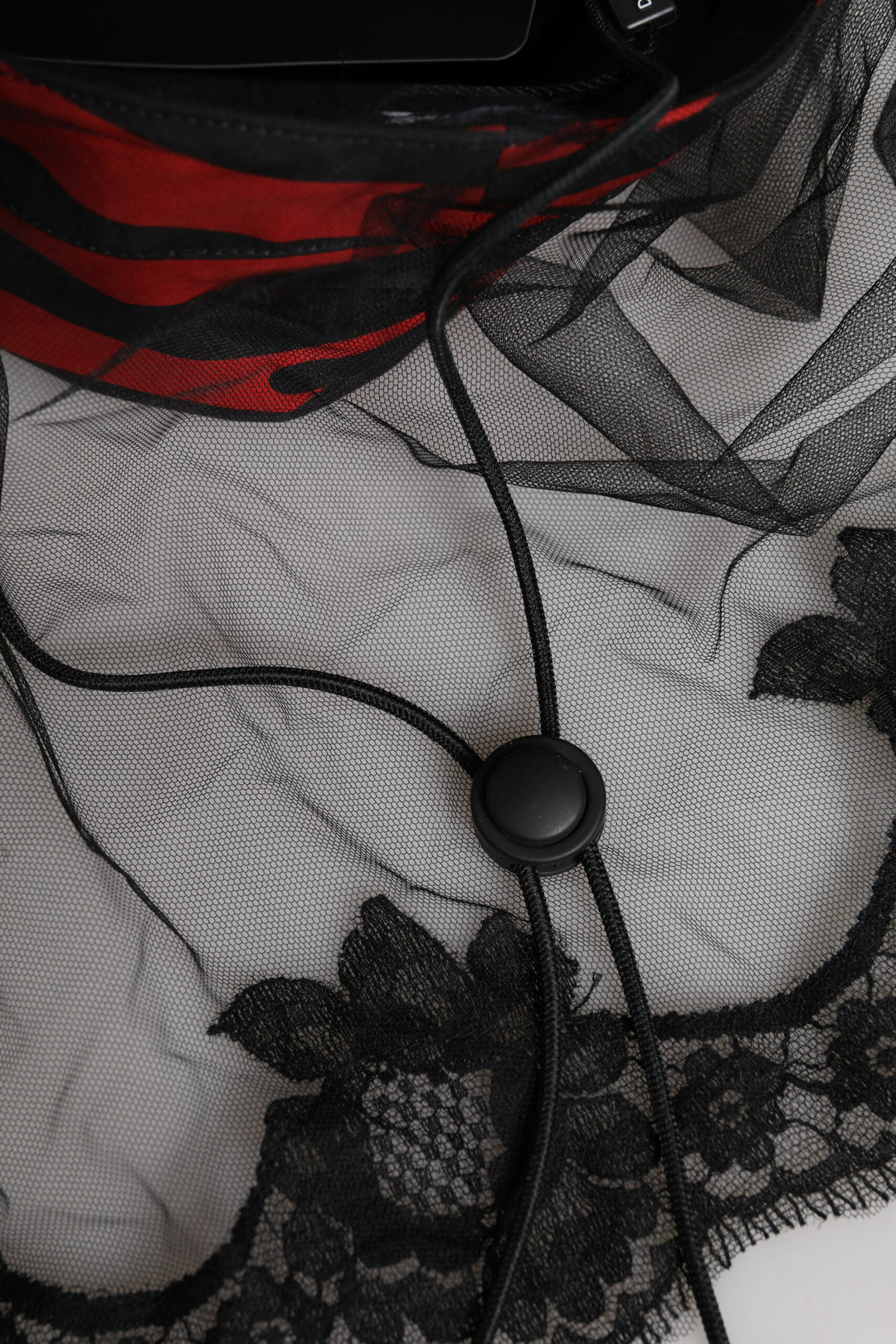 Black Red Stripes Lace Tulle Bucket Hat