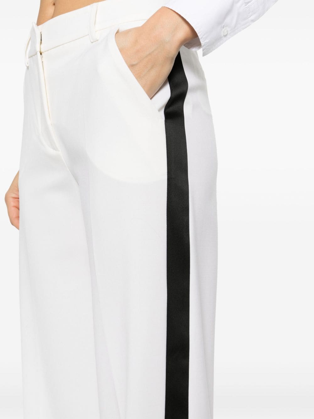 tripped-detail trousers-5