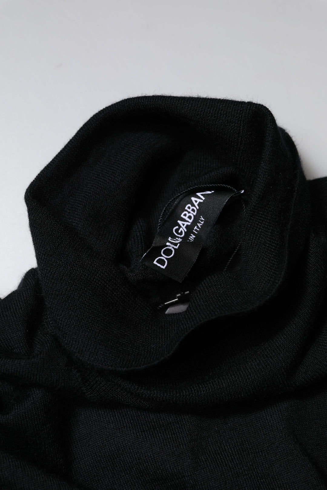 Black Cashmere Knitted Men Pullover Sweater