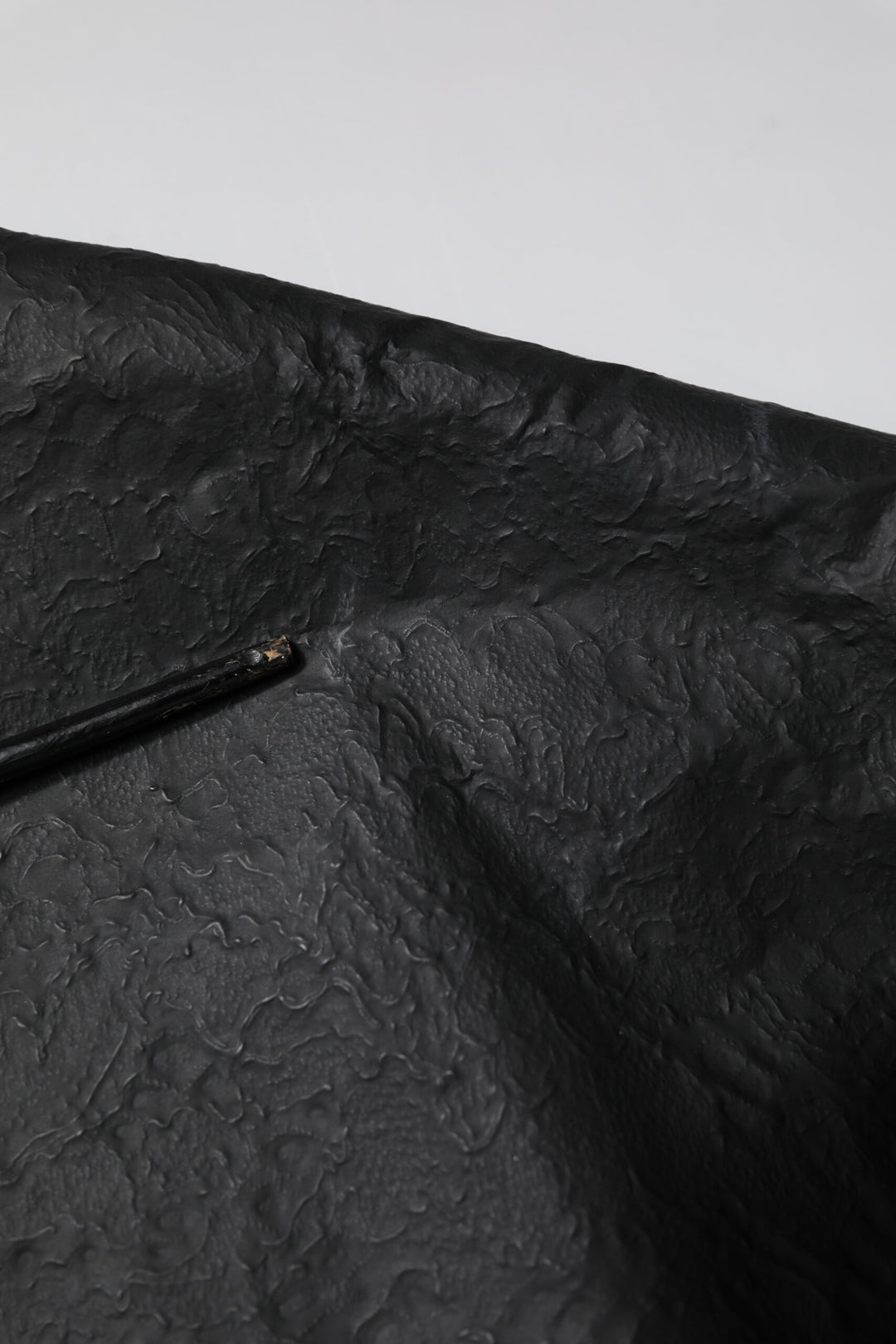 Black Cotton Short Sleeves V-neck T-shirt