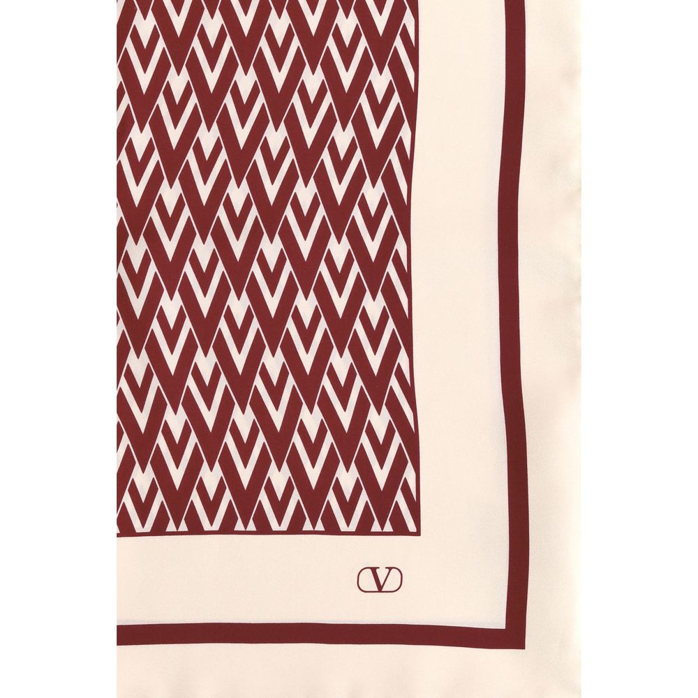 Toute la V silk Scarf