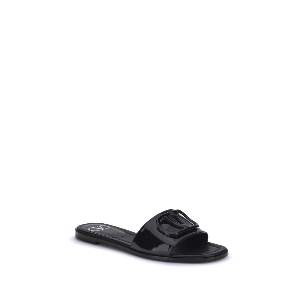 Patent leathe VLogo slide Sandals