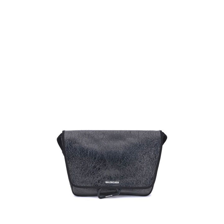 Explorer Shoulder Bag