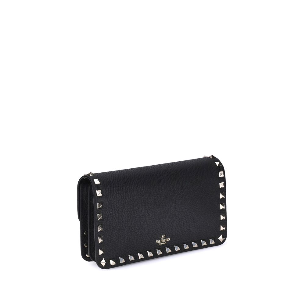 Rockstud Pochette with chain