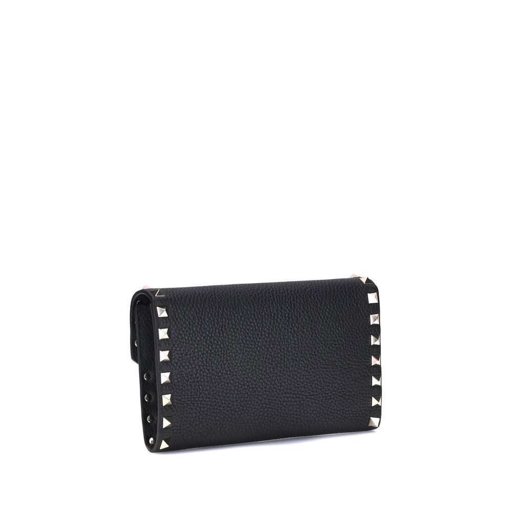 Wallet with chain