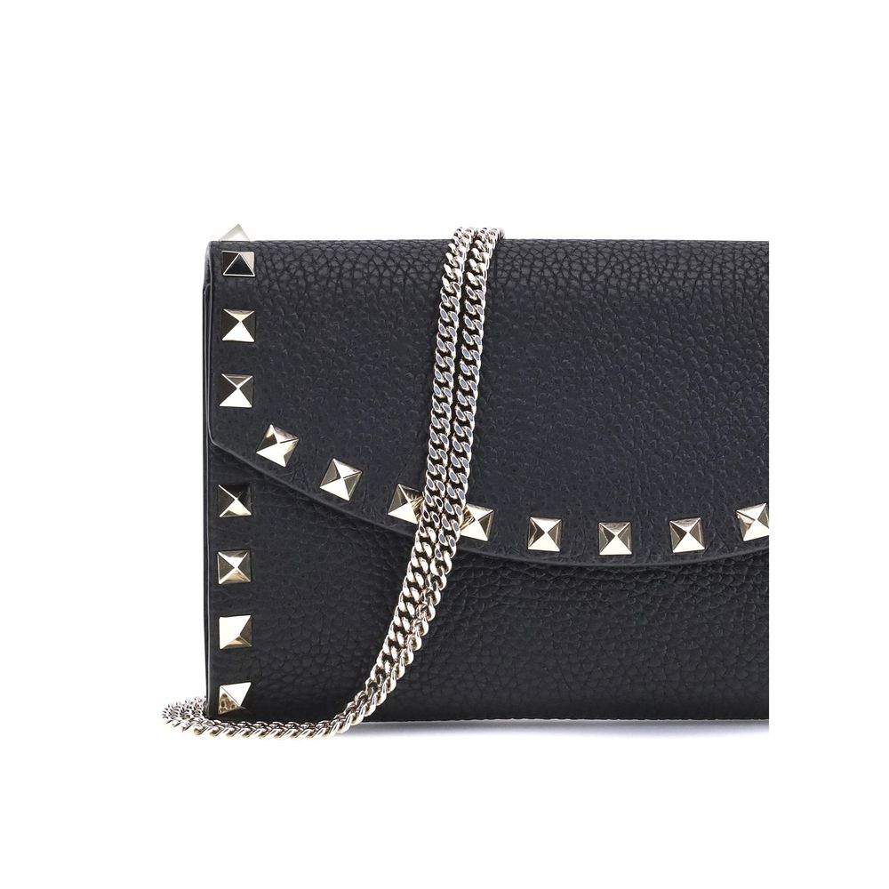 Wallet with chain
