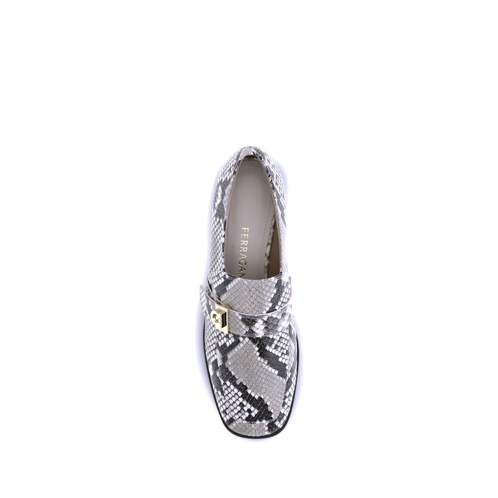 Python print leather Loafers