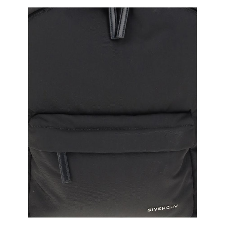 Essential U canvas Backpack