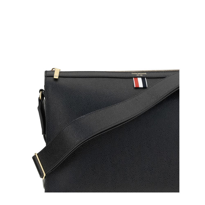 Shoulder strap Pouch