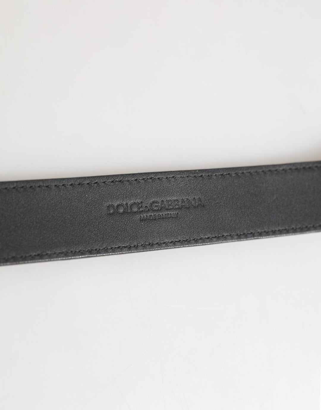 Silver Textured Leather Gold Tone Metal Neckband