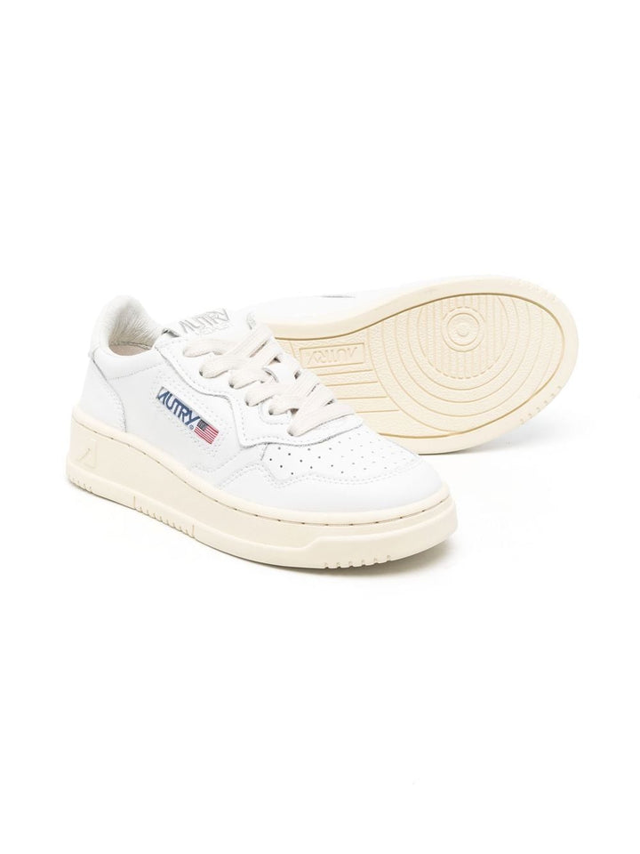 logo-patch leather sneakers-8
