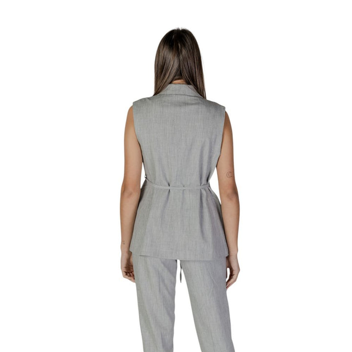 Vila Clothes Gray Recycled Polyester Waistcoat