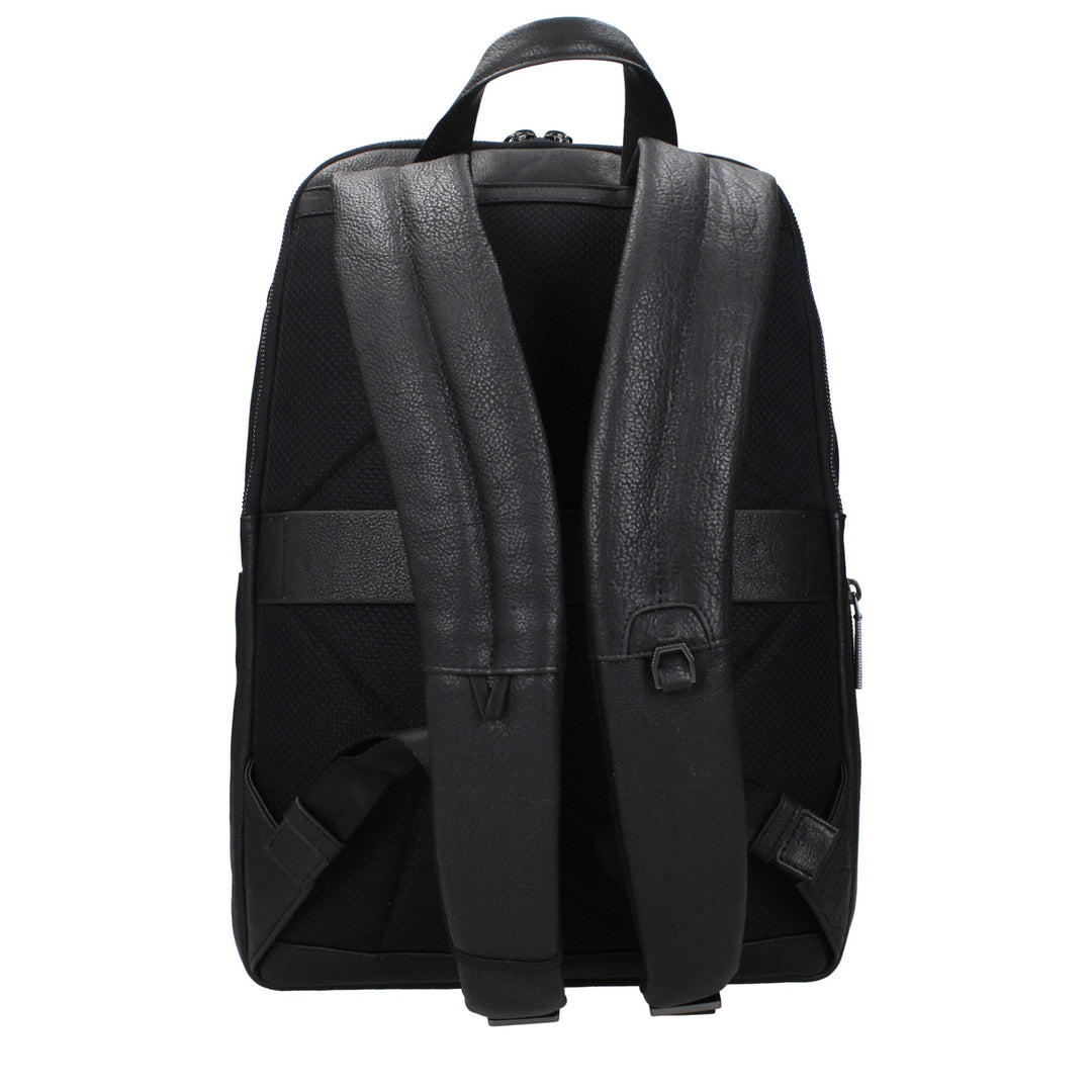 Piquadro Black Leather Backpacks