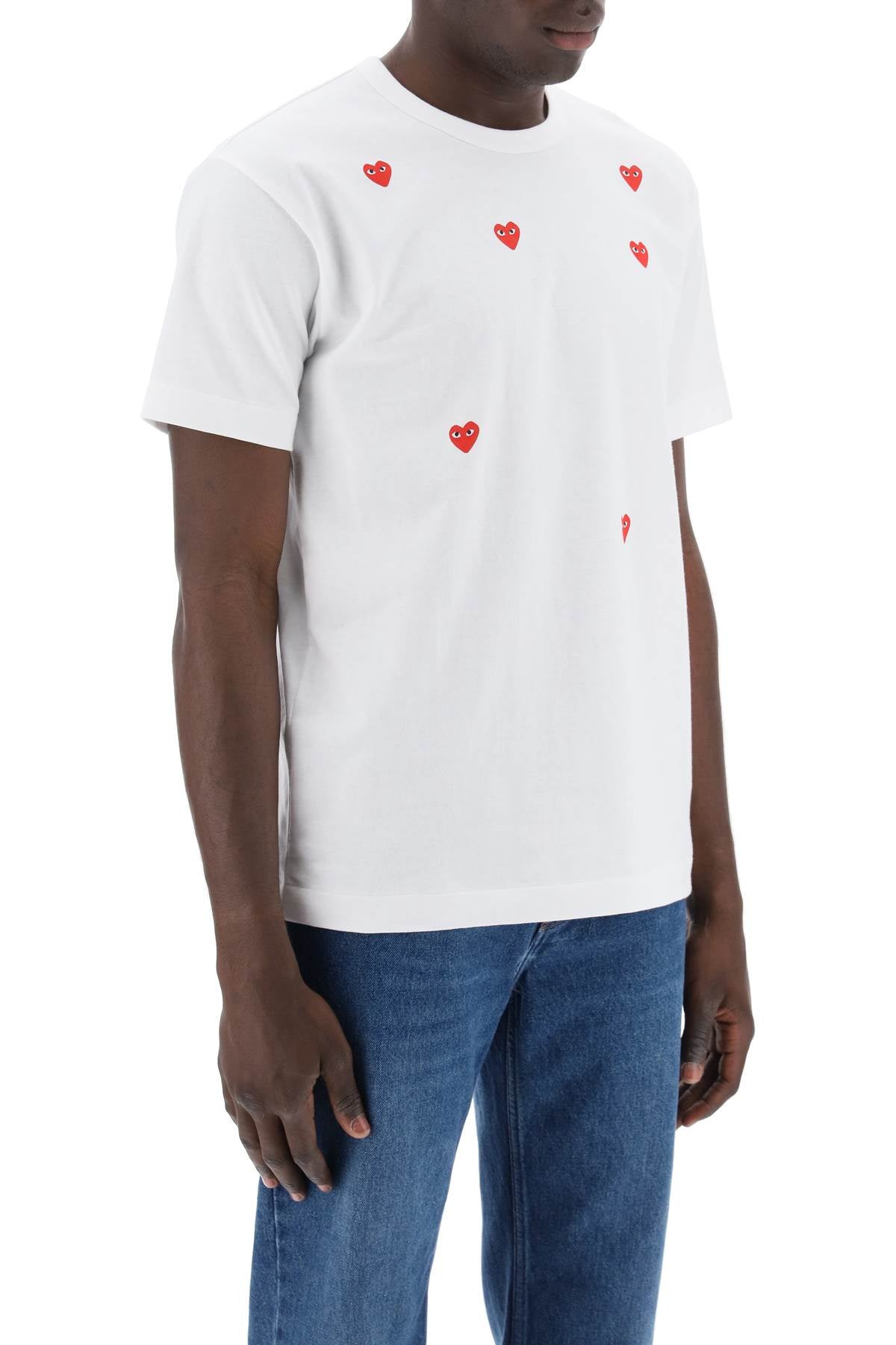 "round-neck t-shirt with heart pattern-1