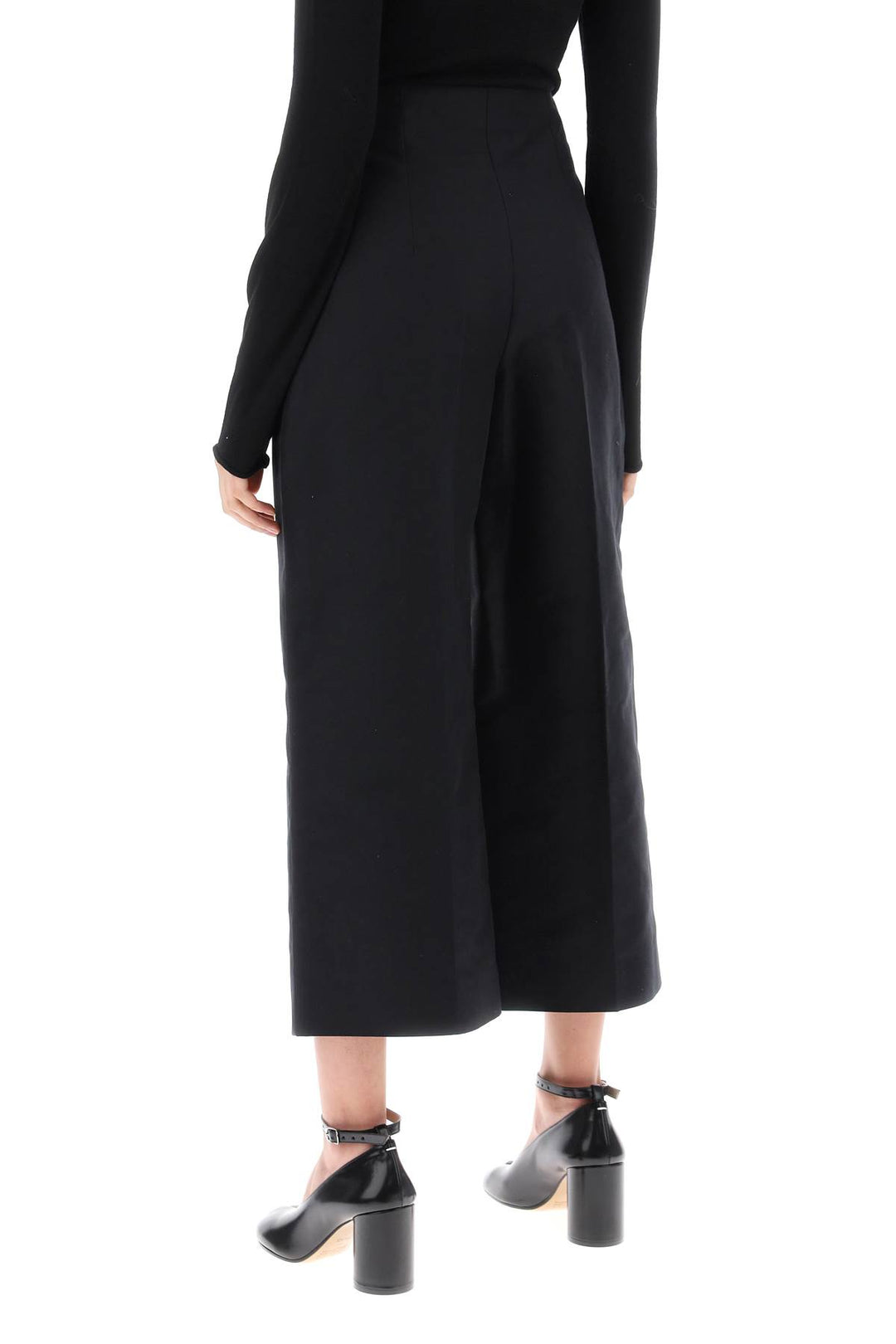 wide-legged cropped pants with flared-2