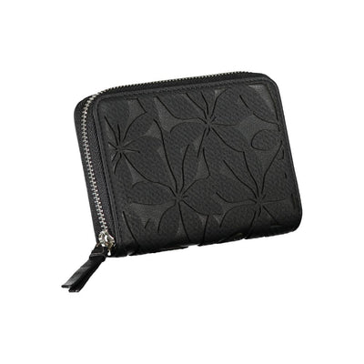 Desigual Chic Black Wallet with Elegant Detailing