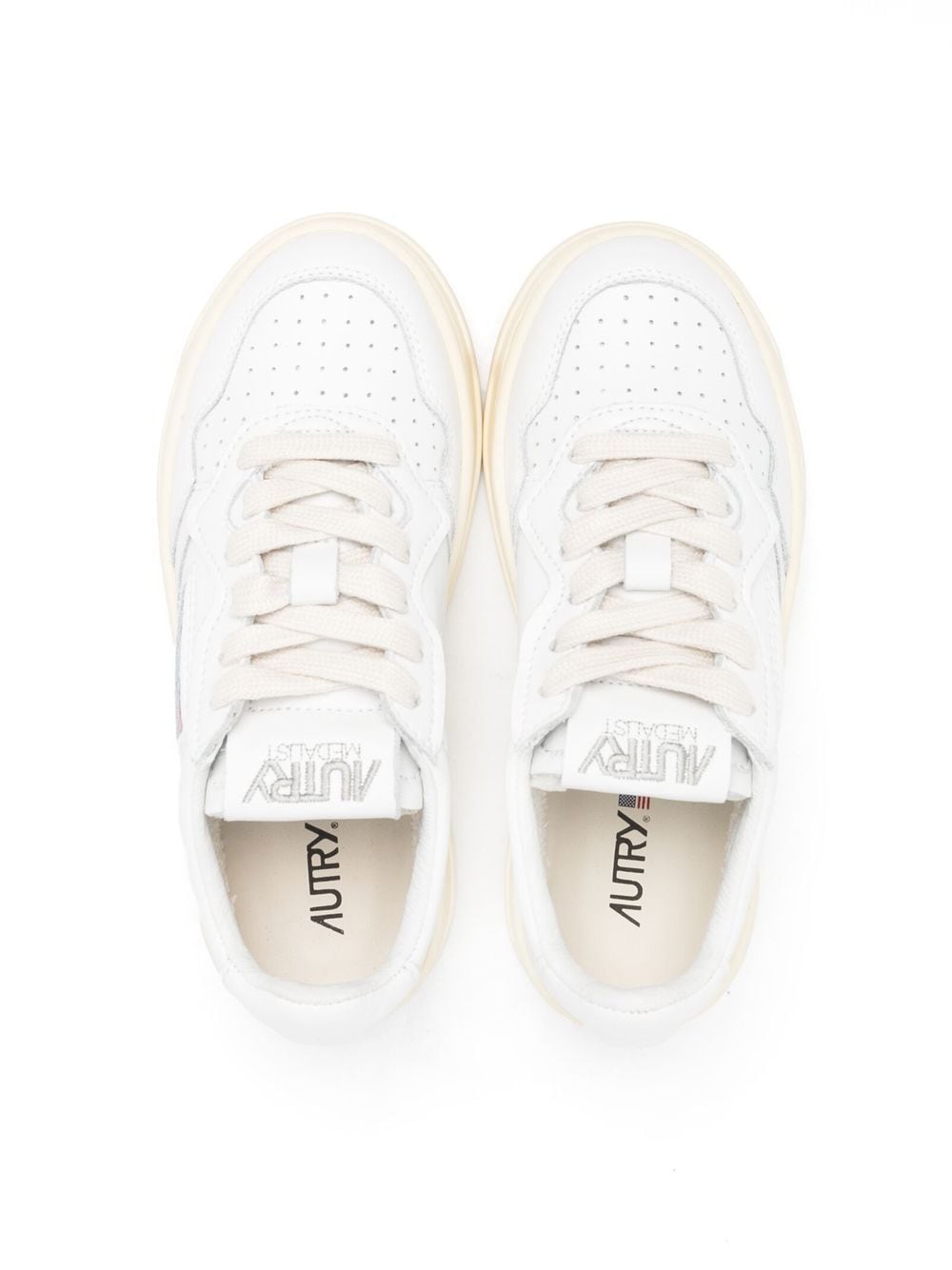 logo-patch leather sneakers-4