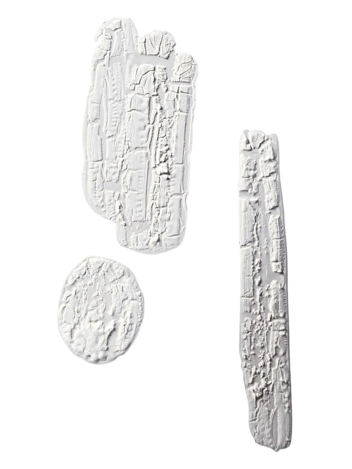 OFF-WHITE BEAUTY matte nail polish-2