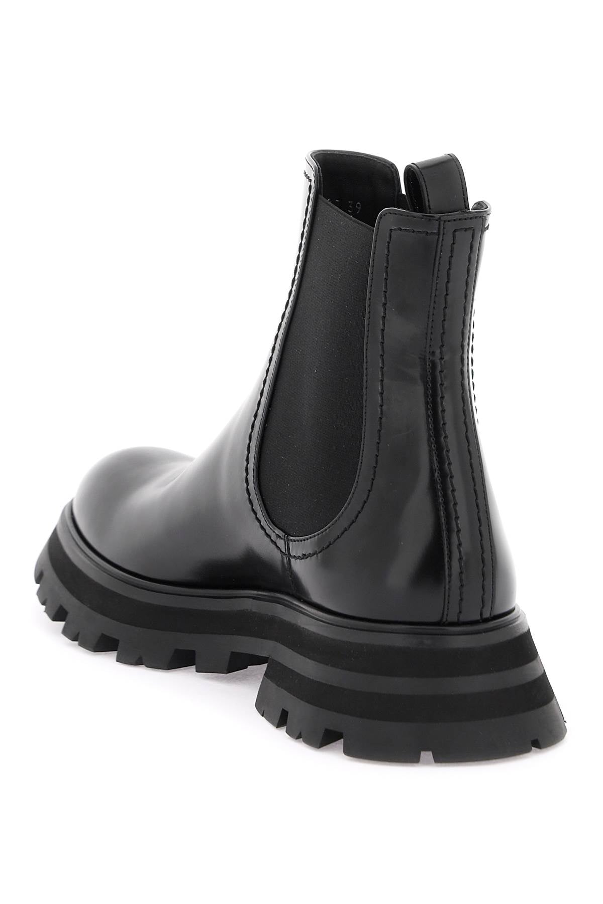 Alexander mcqueen shiny leather chelsea boots-2