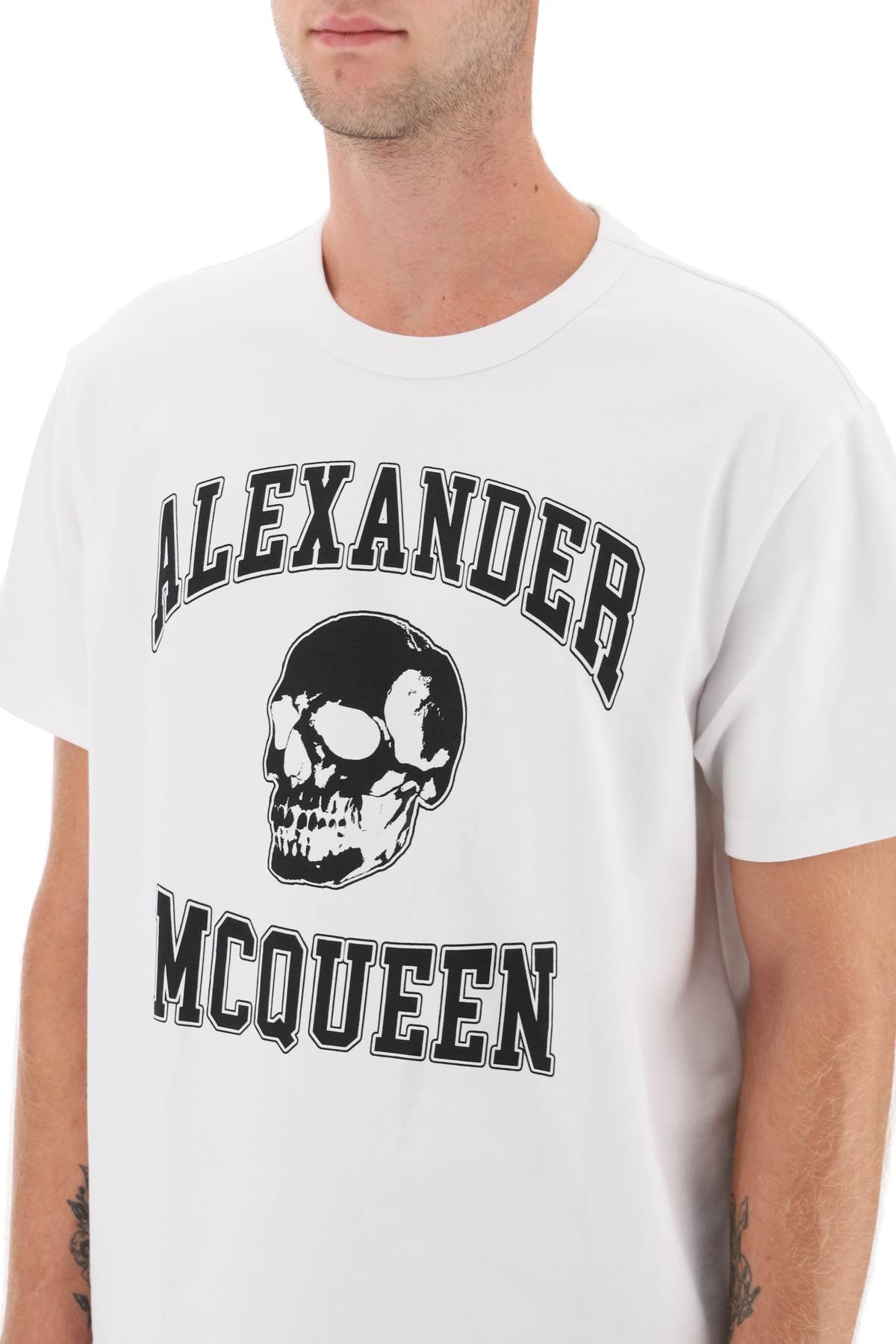 Alexander mcqueen t-shirt with varsity logo and skull print-3