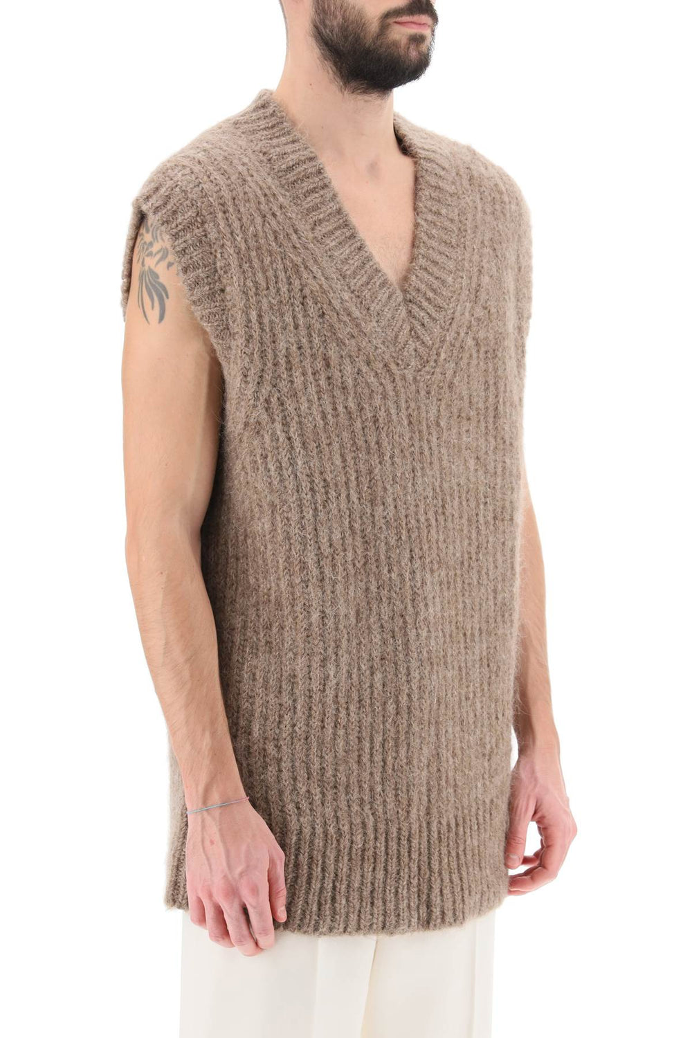Ami paris ribbed alpaca sweater vest-1